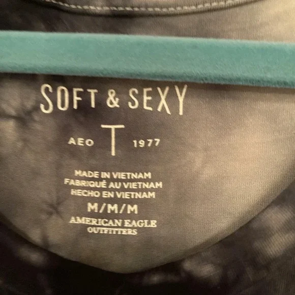 Navy blue American Eagle Soft and Sexy T size Medium - Picture 2 of 3